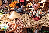 Market scene in Burma