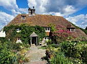 Altes Landhaus mit Garten