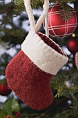 Christmas tree ornaments (Felt boot and bauble)