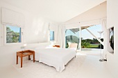 Modern white bedroom