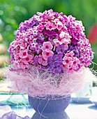 Biedermeier bouquet, phlox
