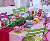 Breakfast table with table runner