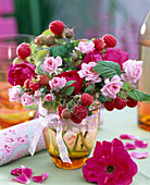 Pink (pink and pink roses)