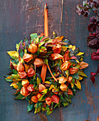 Sheets-lantern wreath