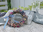 Dried wreath of pink (rose), lavender (Lavandula)