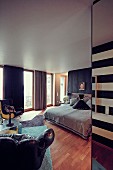 Bedroom in dark colors