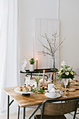 Set Easter table in natural colors