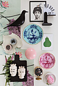 Decorative objects, portrait vases and wall plates