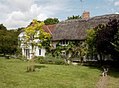 Außenbereich eines Hauses aus dem 17. Jahrhundert in Oxfordshire