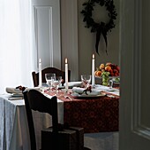 Christmas table setting