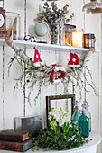 Nautical Christmas decoration with homemade garland and marine-style elements