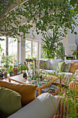 Lounge with green plants in hardy cultivation