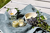 Goutweed ointment for scars