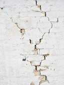 Cracks in wall of house