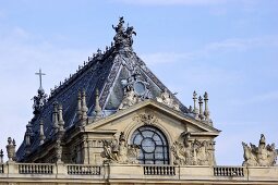 Blick auf das Dach von der Schlosskapelle (Schloss Versailles)