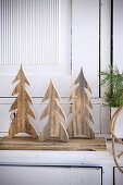 DIY-Fichtenbäume aus Holzplatte