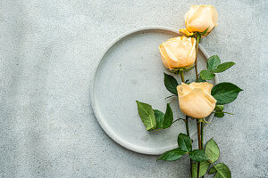 Plate of fresh roses