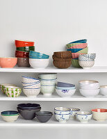 Verschiedene Bowls und Essschalen