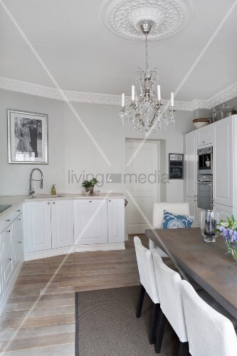 White Country House Kitchen And Modern Buy Image 11306376