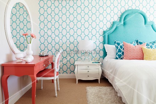 Bed With Turquoise Headboard And Buy Image 11382426