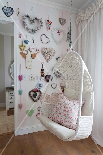 White Wicker Hanging Chair And Buy Image 11384018