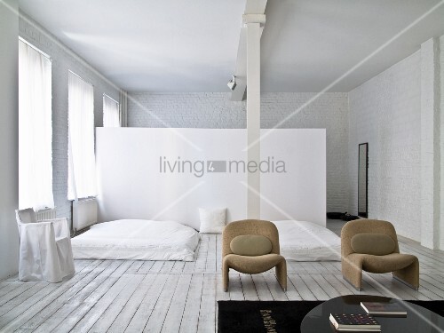 Sleeping Area With Wooden Floor Buy Image 11388656