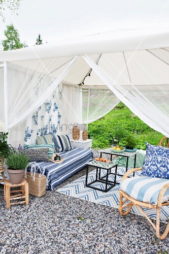 Lounge Area In Furnished Garden Pavilion Buy Image 11403248