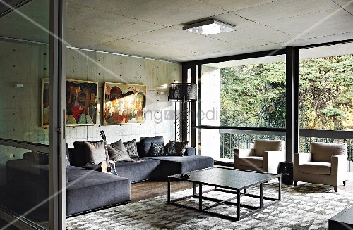 Modern Living Room With Concrete Ceiling Buy Image 11403326