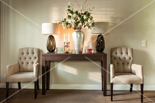 Armchairs Flanking Table Lamps And Image 11436908 Armchairs Flanking Table Lamps And