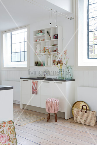 Narrow Kitchen Counter Between Two Buy Image 12822552