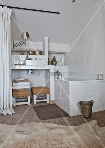 Bathtub In Bathroom With White Wall Buy Image 12509444